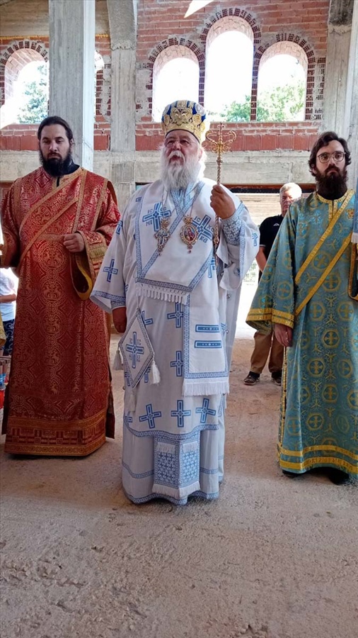 b kataskinotiki periodos 2024 8