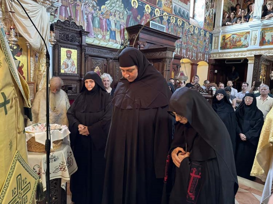 koures monazouson iera mitropoli kerkyras 6