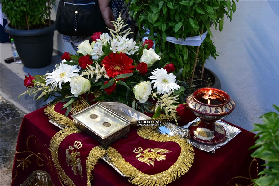 Αγίων Αδριανου και Ναταλίας 3