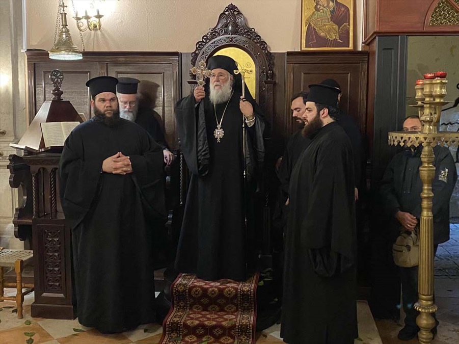 ΛΙΤΑΝΕΙΑ ΚΑΙ ΕΣΠΕΡΙΝΟΣ ΓΙΑ ΤΗΝ ΜΝΗΜΗ ΤΟΥ ΑΓΙΟΥ ΑΡΣΕΝΙΟΥ ΣΤΗΝ ΚΕΡΚΥΡΑ 11