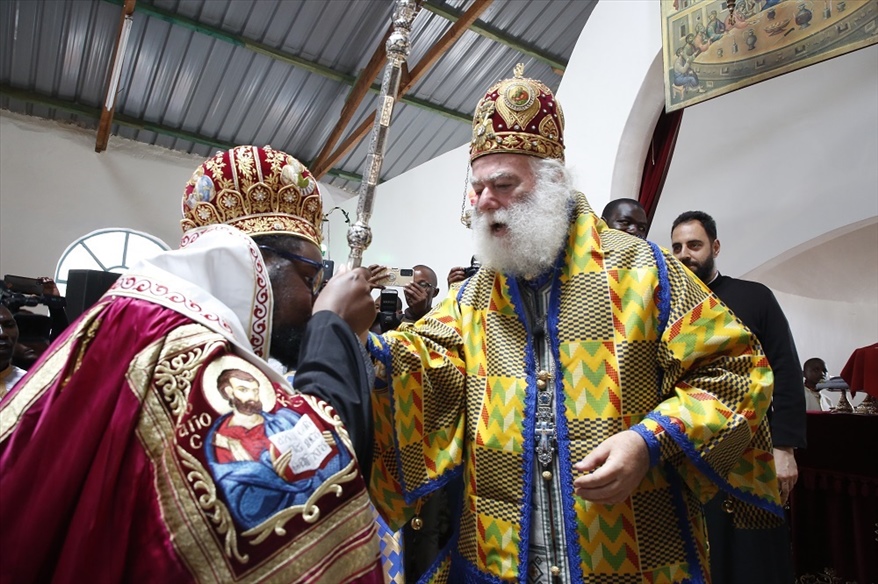 ΕΝΘΡΟΝΙΣΗ 9