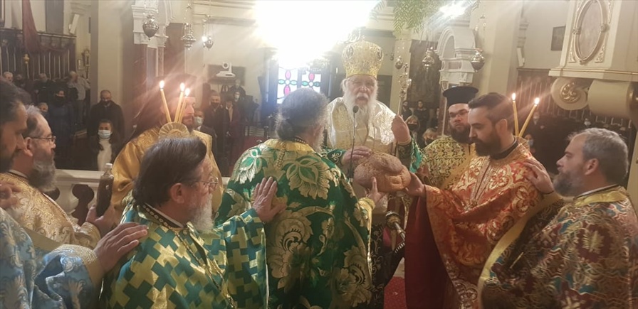 ΚΕΡΚΥΡΑΣ ΝΕΚΤΑΡΙΟΣ ΝΑ ΚΡΑΤΗΣΟΥΜΕ ΤΗΝ ΨΥΧΗ ΜΑΣ ΔΟΣΜΕΝΗ ΣΤΟΝ ΘΕΟ 4