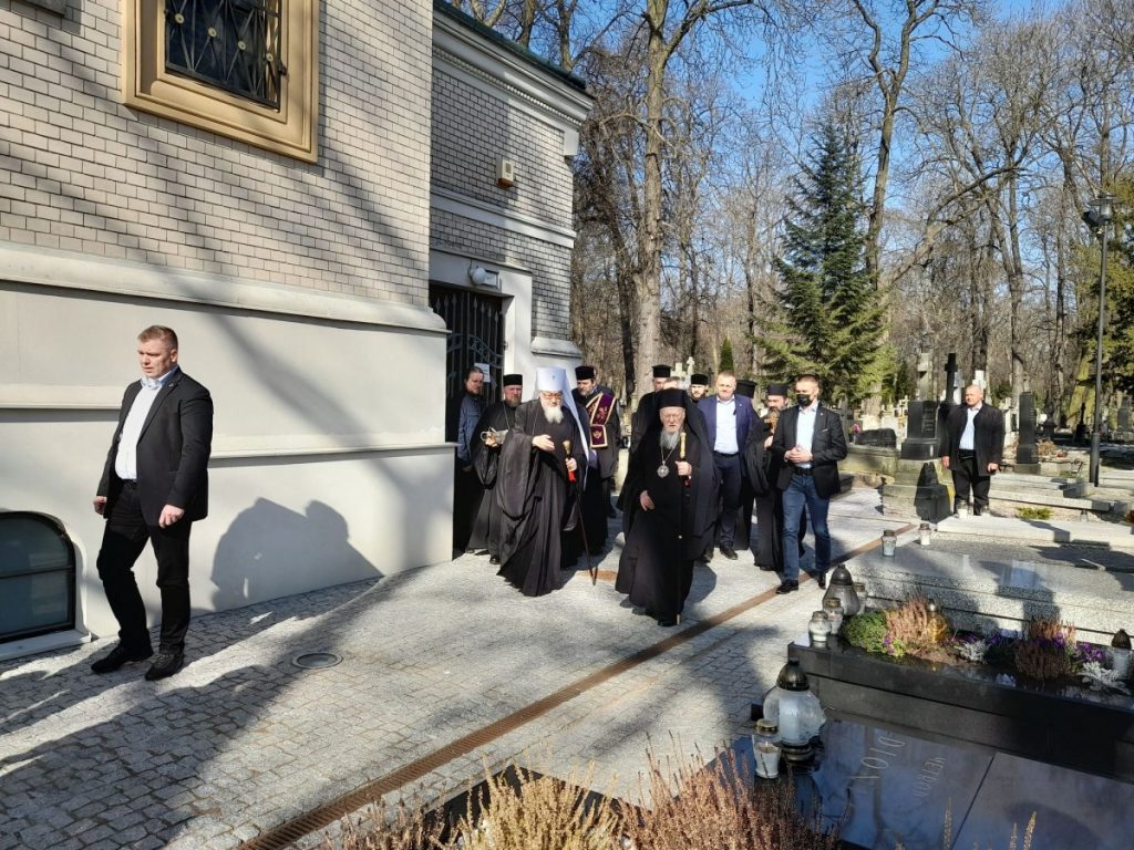 20220328 100732 1024x768