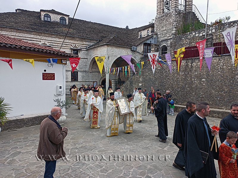 52821471410 33eca32b5f b