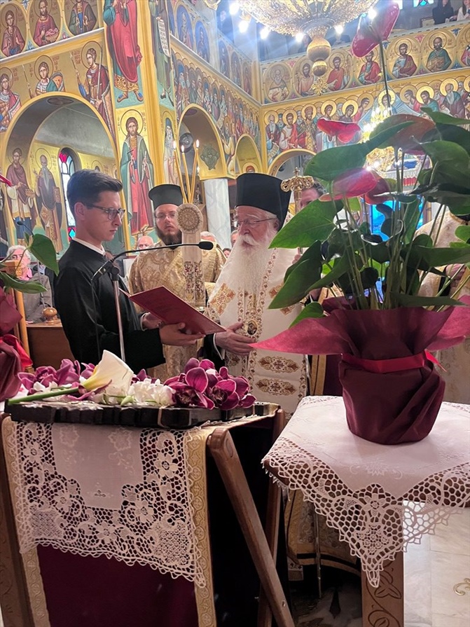 g xairetismoi 4 rotated