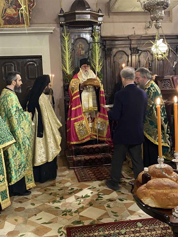 Το υπερφυές θαύμα του Αγίου Σπυρίδωνος στην Κέρκυρα 2