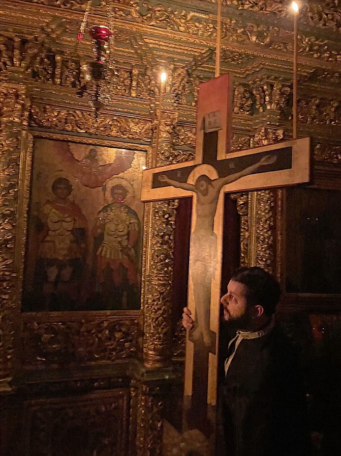 439538702 2224082821282639 5699840559232034187 n scaled