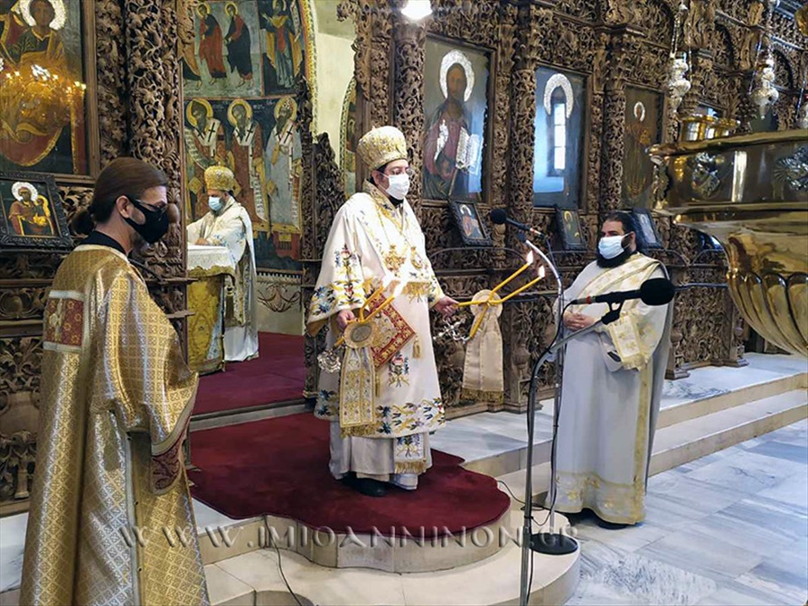 51261056050 c160e4a187 b