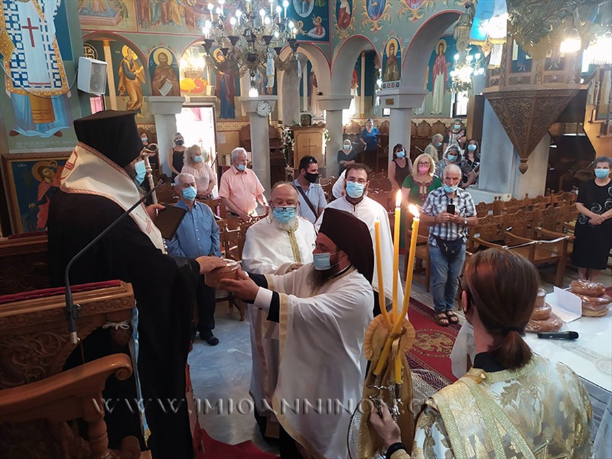 51279864324 e7118f09d1 b