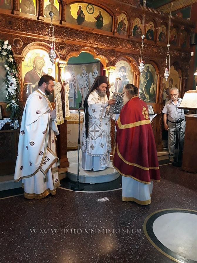 53059221063 6f49a7f847 b