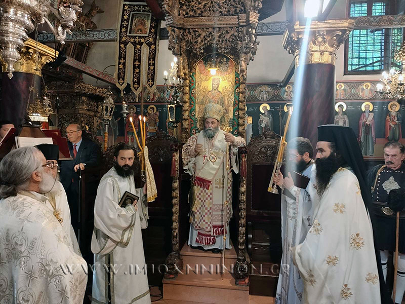 53072883383 d2153717f5 b