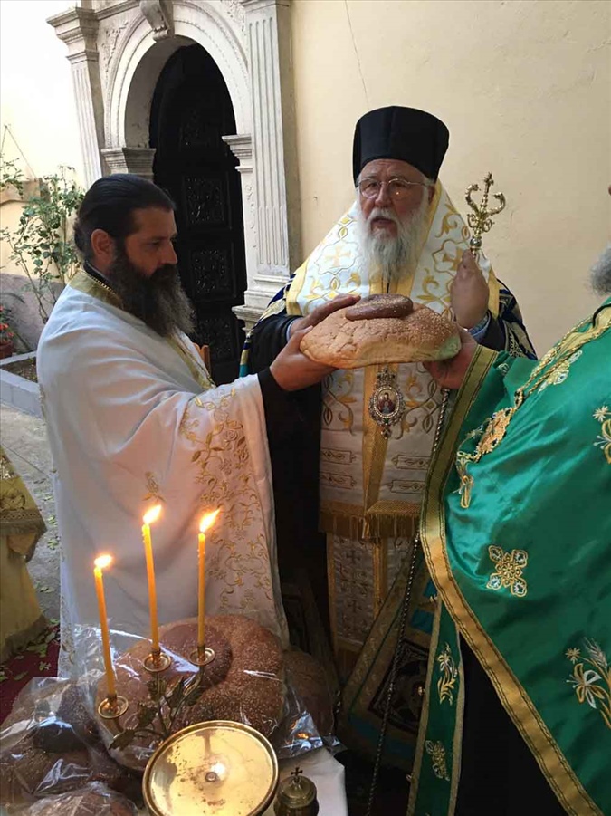 Ο Μητροπολίτης Κερκύρας Νεκτάριος στην εορτάζουσα Ιερά Μονή Αγίας Παρασκευής Μακράδων