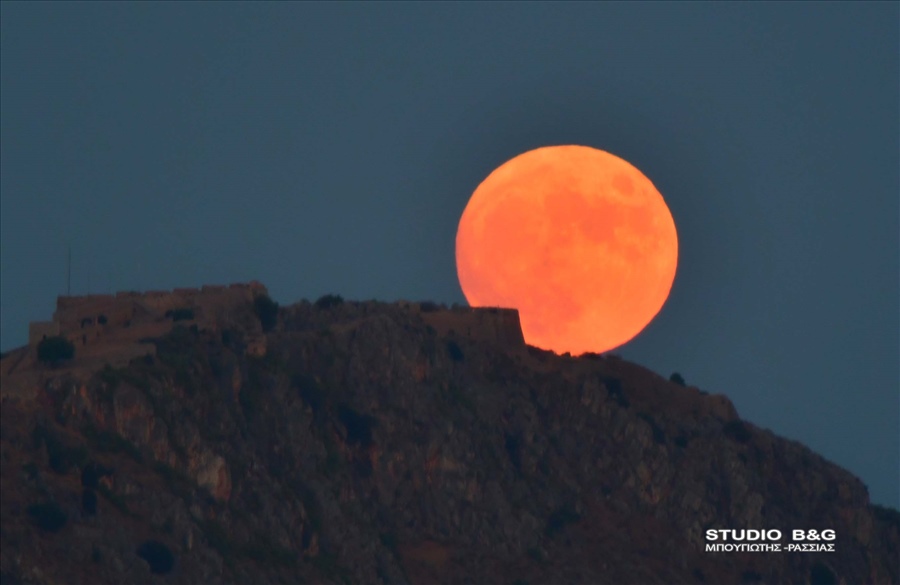 NAFPLIO PANSELHNOS IOULIOU FEGGARI ELAFIOU8