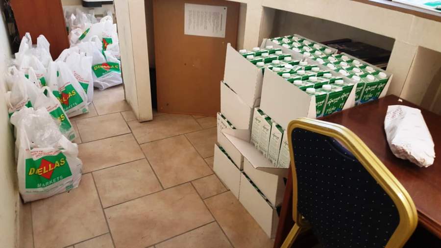 ΔΙΑΝΟΜΗ ΤΡΟΦΙΜΩΝ ΑΠΟ ΤΟ ΚΟΙΝΩΝΙΚΟ ΠΑΝΤΟΠΩΛΕΙΟ ΤΗΣ ΜΗΤΡΟΠΟΛΕΩΣ ΚΕΡΚΥΡΑΣ 5