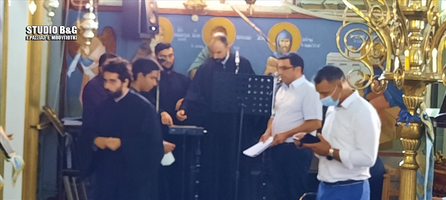 IMG afd2e8d50529ca97b9ac2c1e138c1446 V