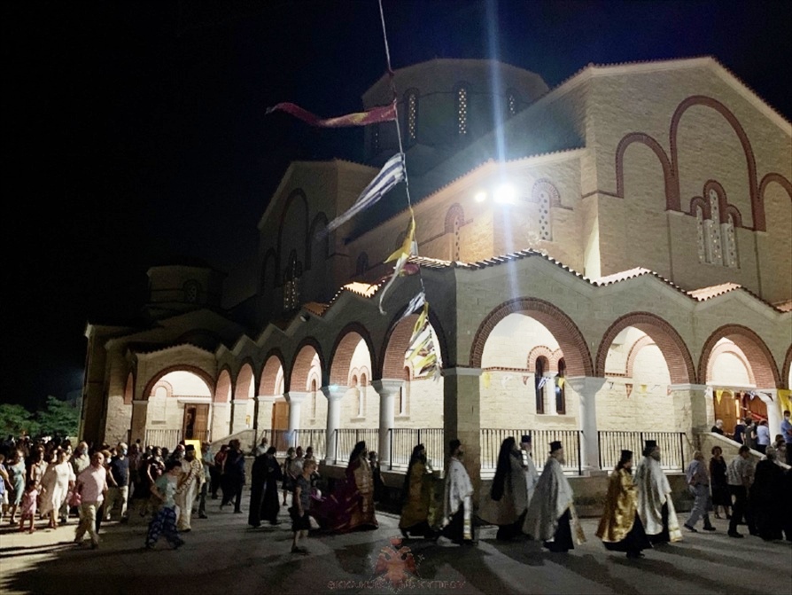 Ιερός Ναός Αγίυ Πολυδώρου Καιμακλί 3 1