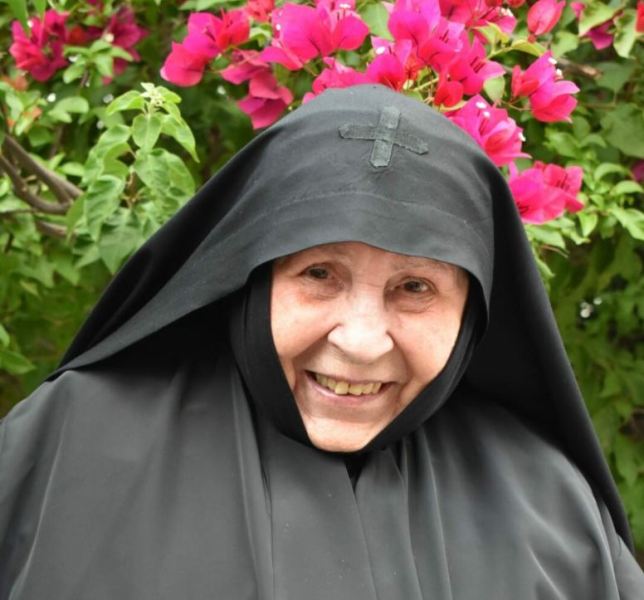 γερόντισσα Μακρίνα