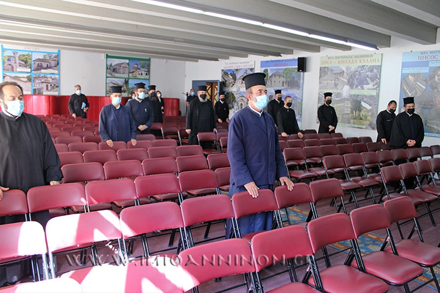 51547968792 972eee9a4c b