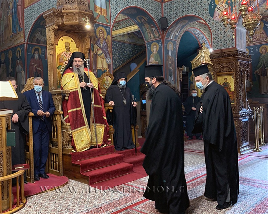 51632014144 12498c83d6 b