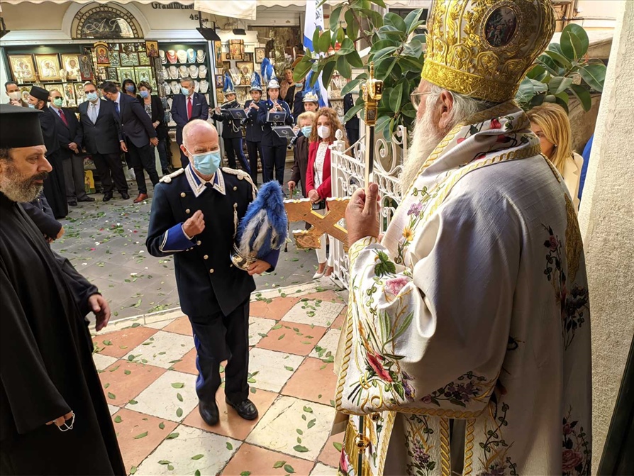 ΕΝΤΟΣ ΤΟΥ ΝΑΟΥ ΤΟΥ ΑΓΙΟΥ ΣΠΥΡΙΔΩΝΟΣ Η ΛΙΤΑΝΕΙΑ ΓΙΑ ΤΟ ΠΡΩΤΟΚΥΡΙΑΚΟ ΣΤΗΝ ΚΕΡΚΥΡΑ 22