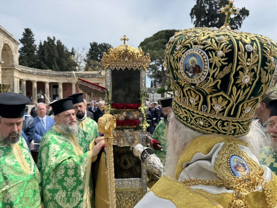 i litaneia tis kyriakis ton vaion stin kerkyra 2