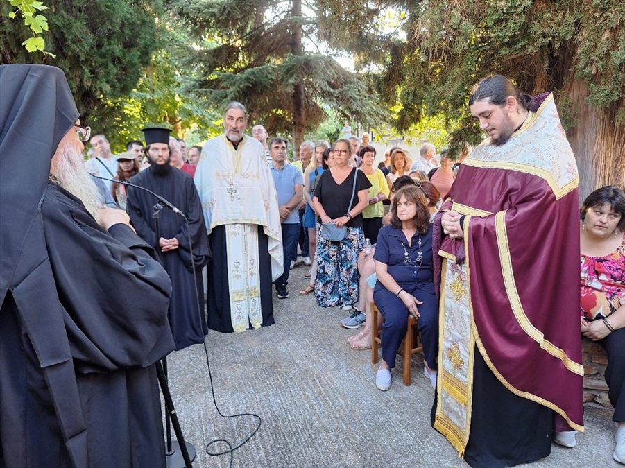 eorti agiou spuridonos 9