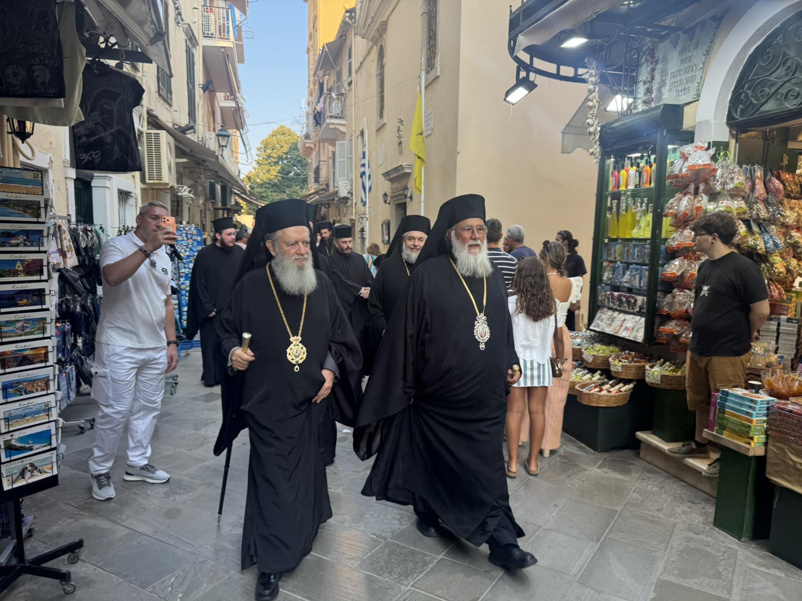 esperinos gia tin anamnisi tou thavmatos tou agiou spyridonos stin kerkyra 21