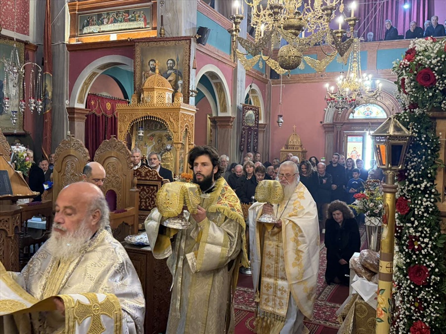 o mitropolitis vresthenis stin kerkyra 6