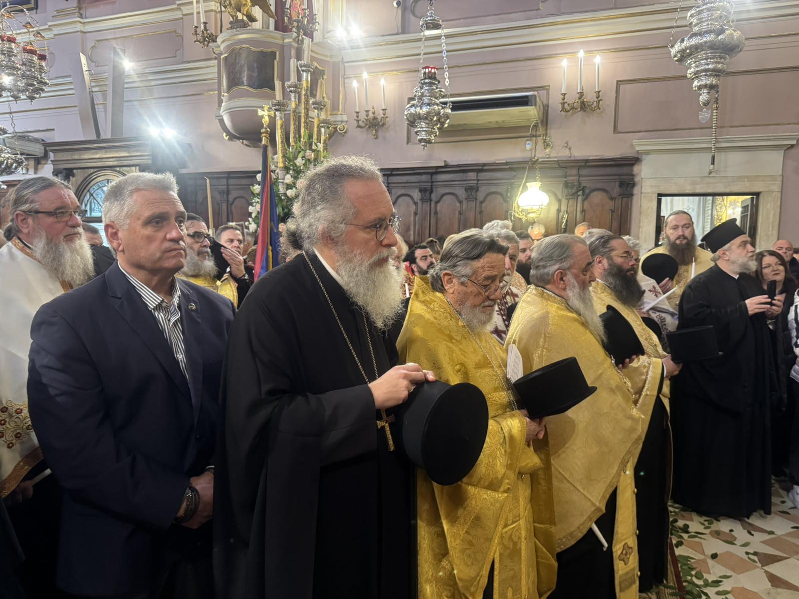 xekinisan oi ekdiloseis gia tin panigyri tou agiou spyridonos stin kerkyra 2