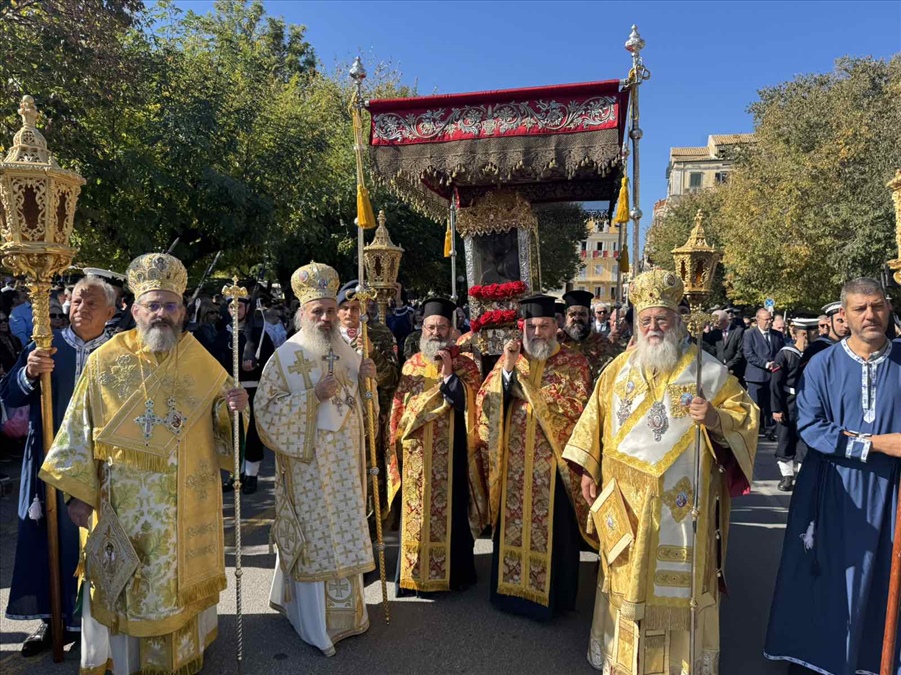 Η ΛΙΤΑΝΕΙΑ ΤΟΥ ΠΡΩΤΟΚΥΡΙΑΚΟΥ ΣΤΗΝ ΚΕΡΚΥΡΑ9