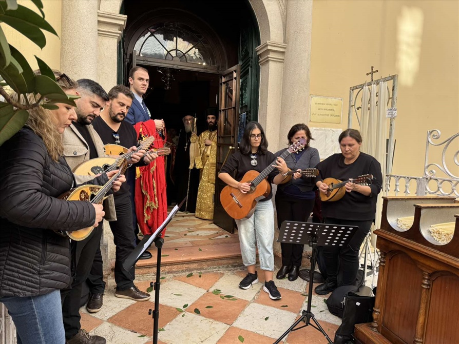 oloklirothike i episkepsi tou archiepiskopou kyprou stin kerkyra14